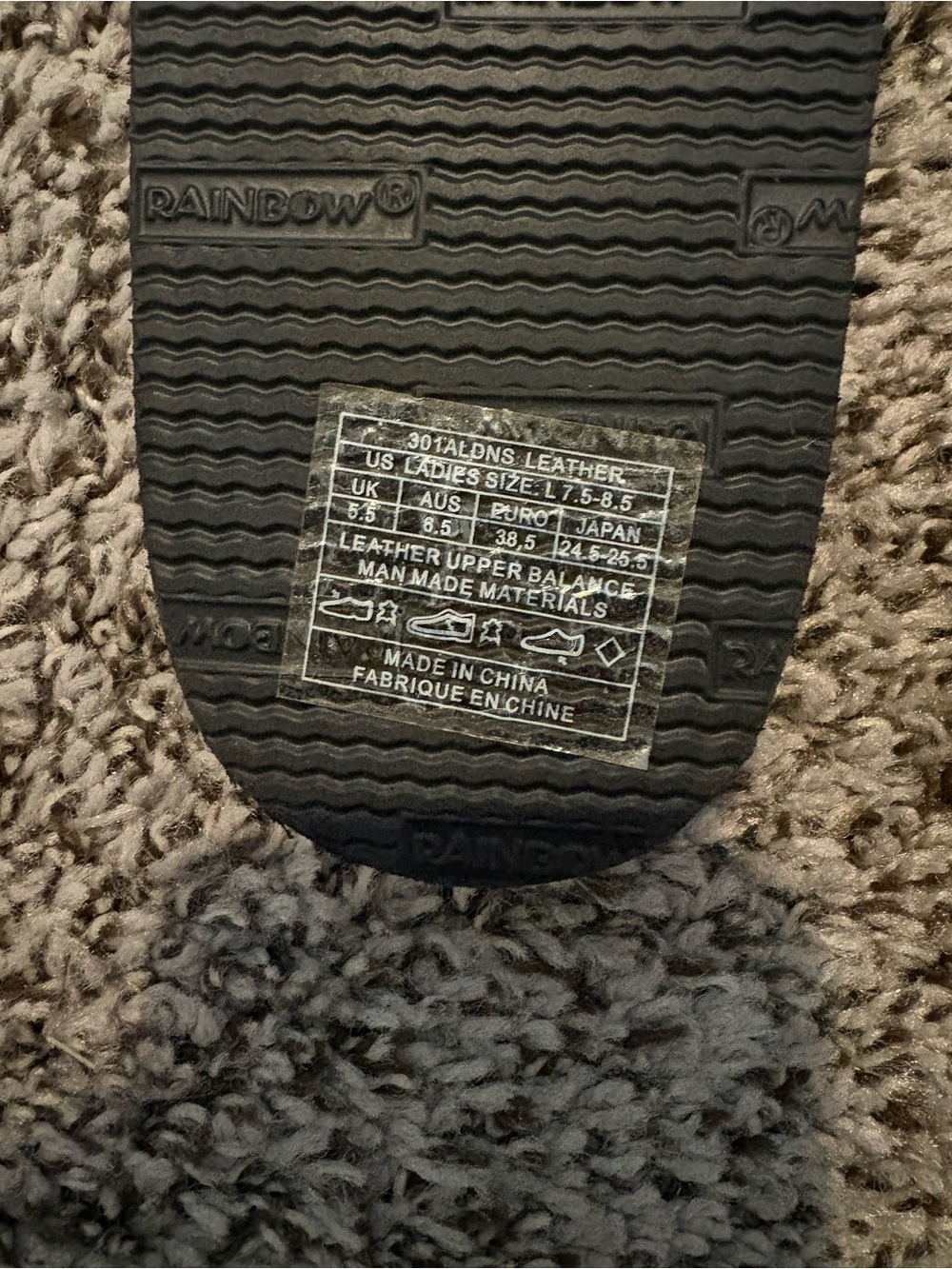 Rainbow Flips Flops - Picture 3 of 4